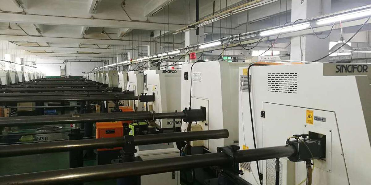 德力西燈飾廠家與盛億數控機床廠家展開合作